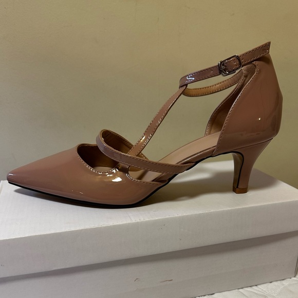 NWT - Fashionable Solid Color Women's High Heel Single Shoes - Size 11 - Picture 5 of 13